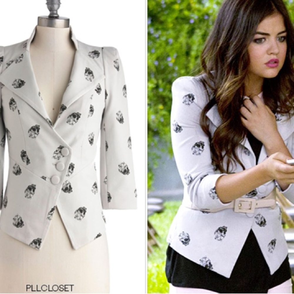 ISO Modcloth blazer. Skull of love print